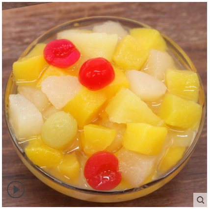 Cannede fruit cocktail